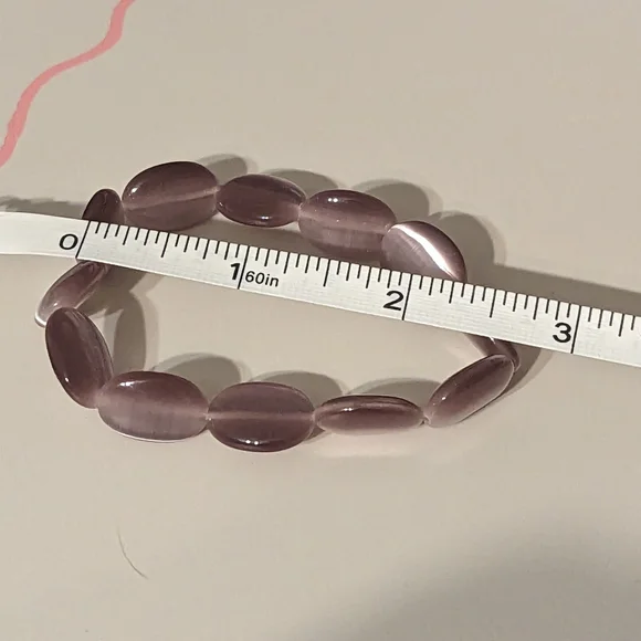 Light Purple Glass Beaded Stretchy Bracelet New! - Picture 2 of 4